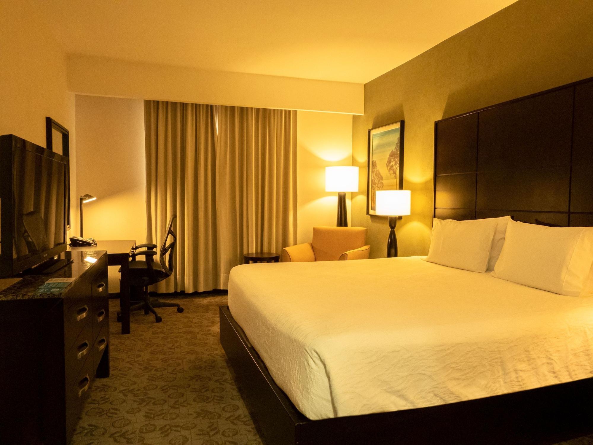 Hilton Garden Inn Тустла-Ґутьєррес Екстер'єр фото