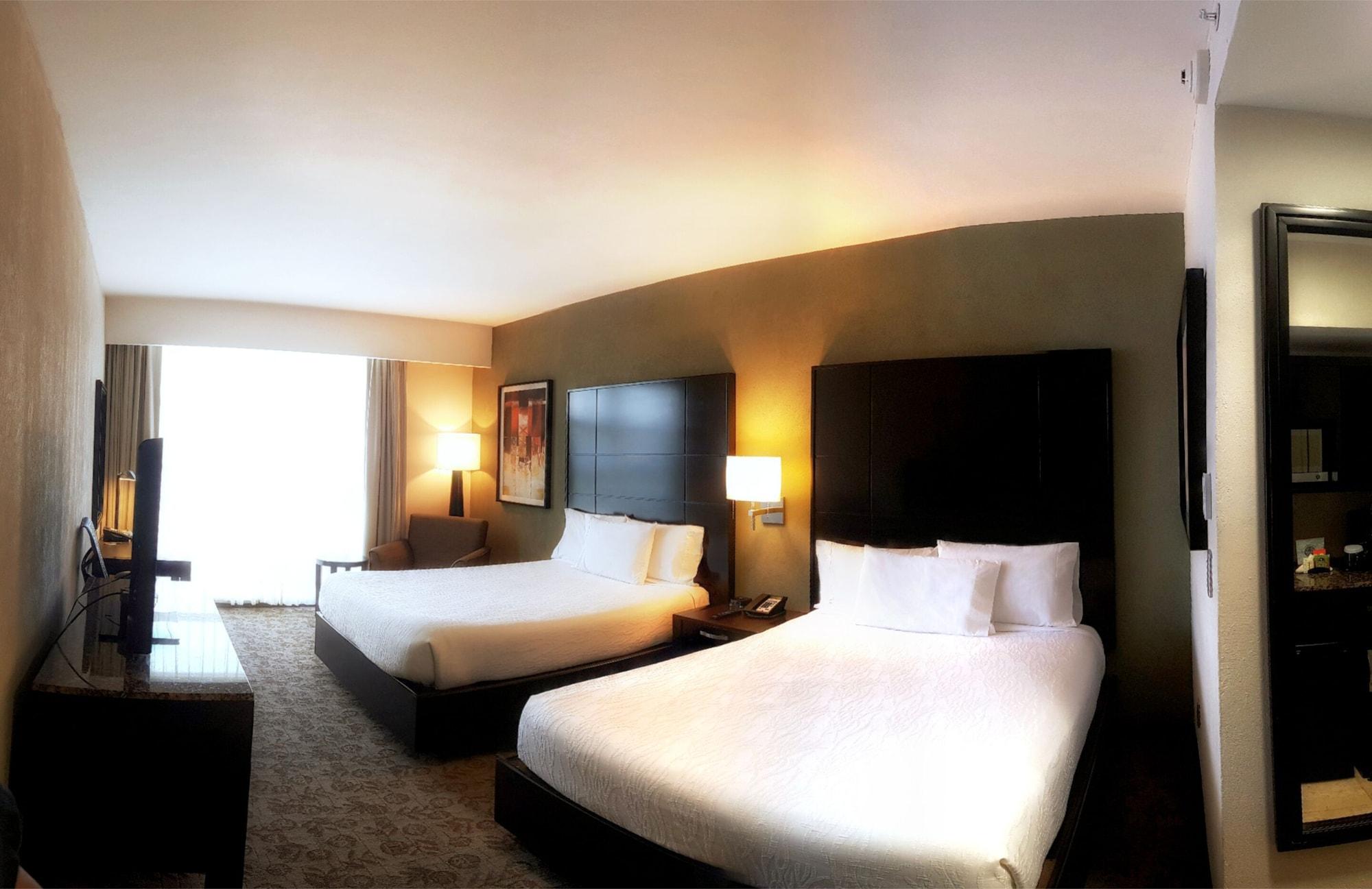 Hilton Garden Inn Тустла-Ґутьєррес Екстер'єр фото